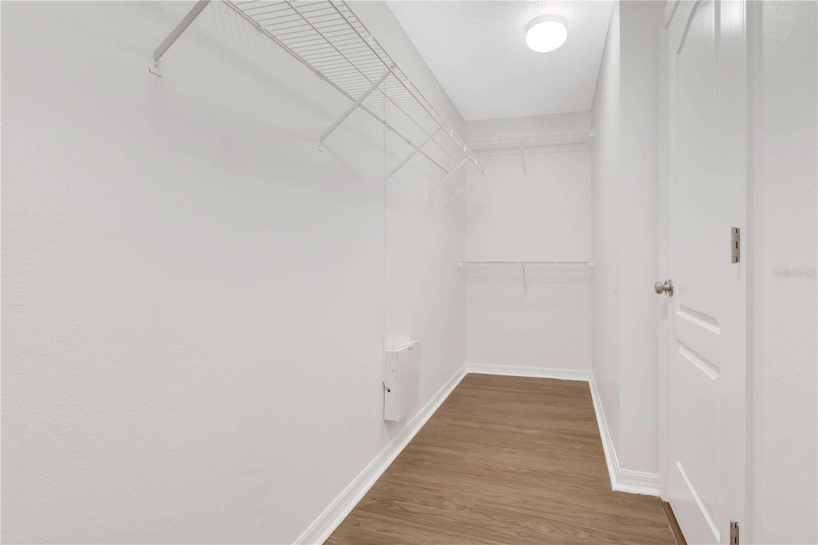 12517 MIDPOINTE DR — photo 21