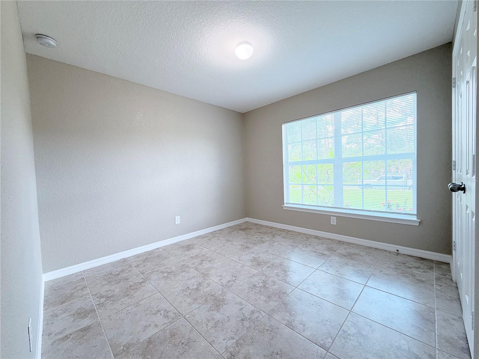 1546 GLENAN RD — photo 13