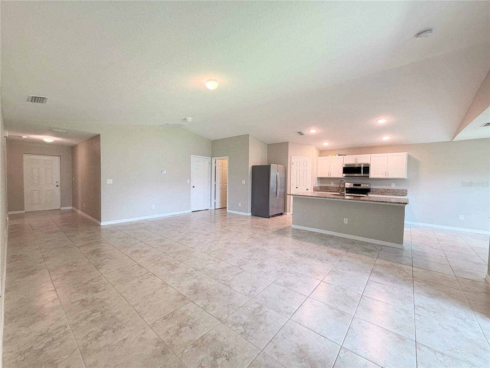 1546 GLENAN RD — photo 2