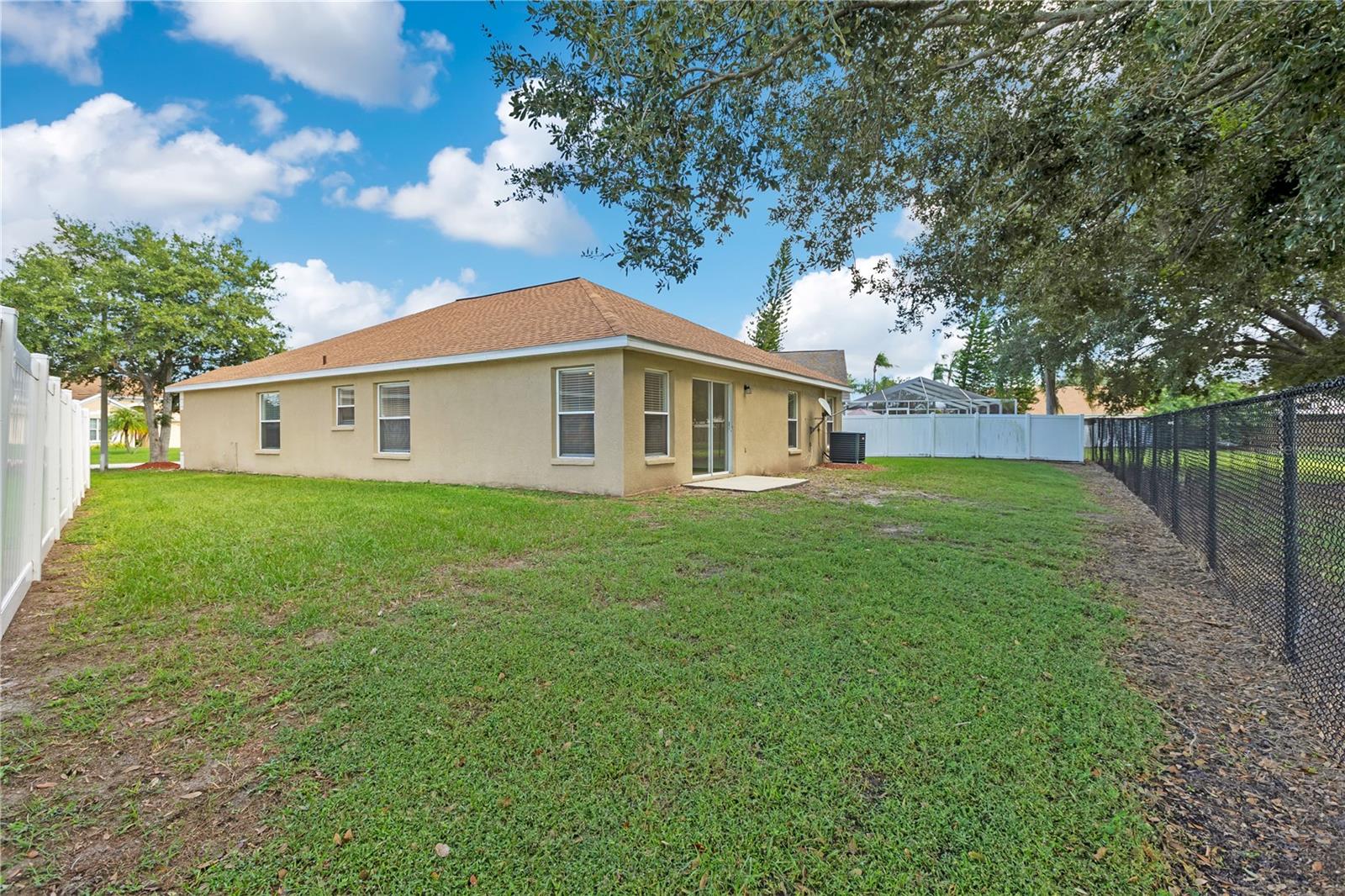 12108 DAWN VISTA DR — photo 29