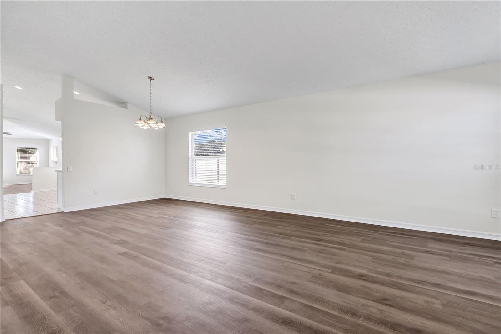 12108 DAWN VISTA DR — photo 4