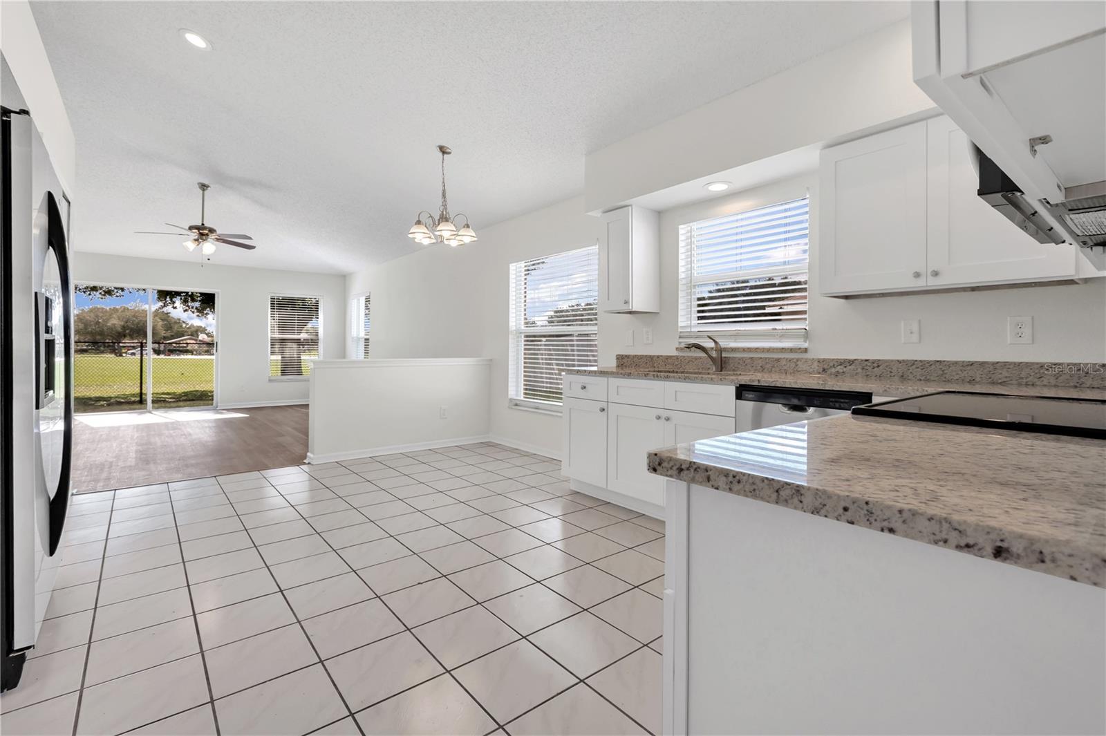 12108 DAWN VISTA DR — photo 8