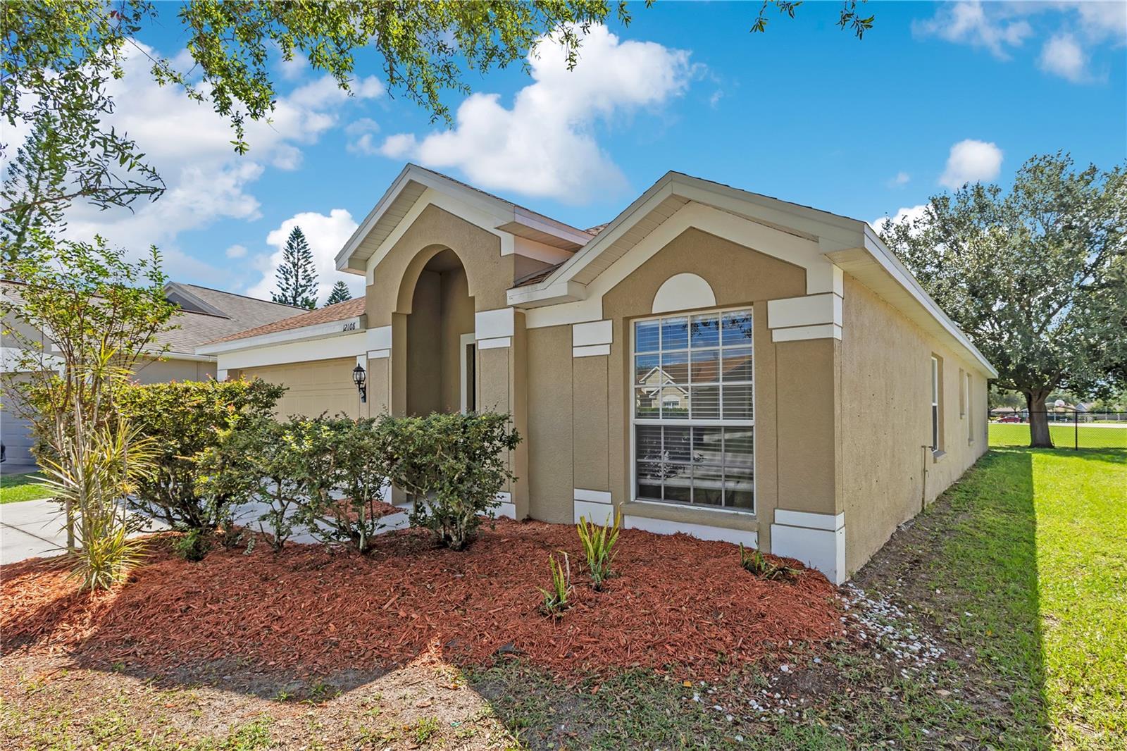 12108 DAWN VISTA DR — photo 2