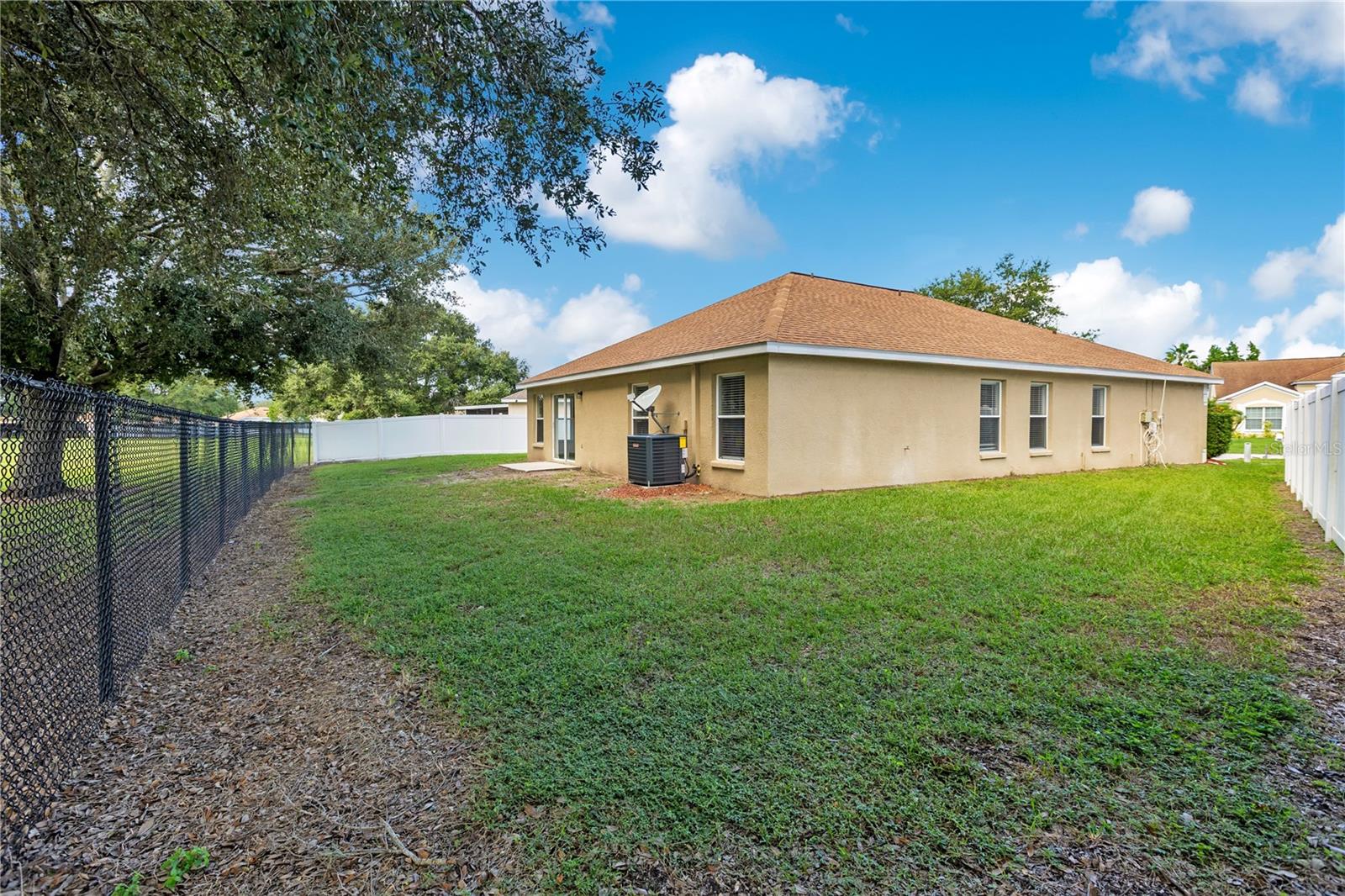 12108 DAWN VISTA DR — photo 31