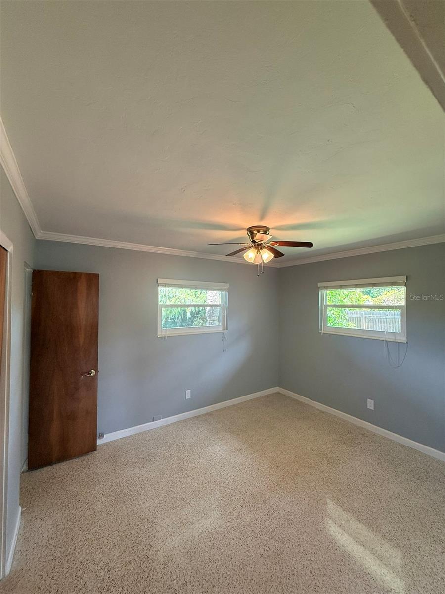 1729 LARAMIE ST — photo 35
