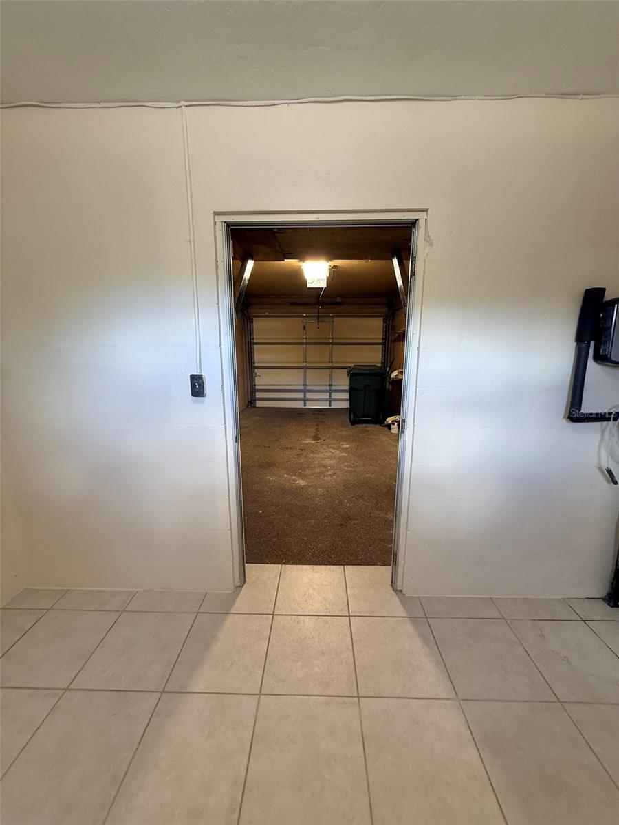 1729 LARAMIE ST — photo 93