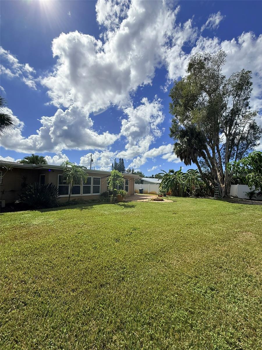 1729 LARAMIE ST — photo 80