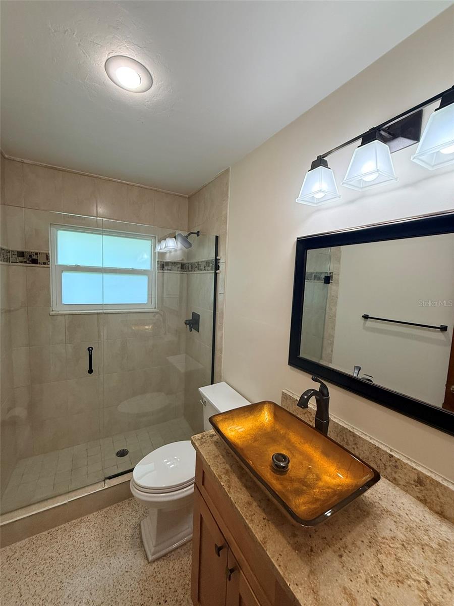 1729 LARAMIE ST — photo 43