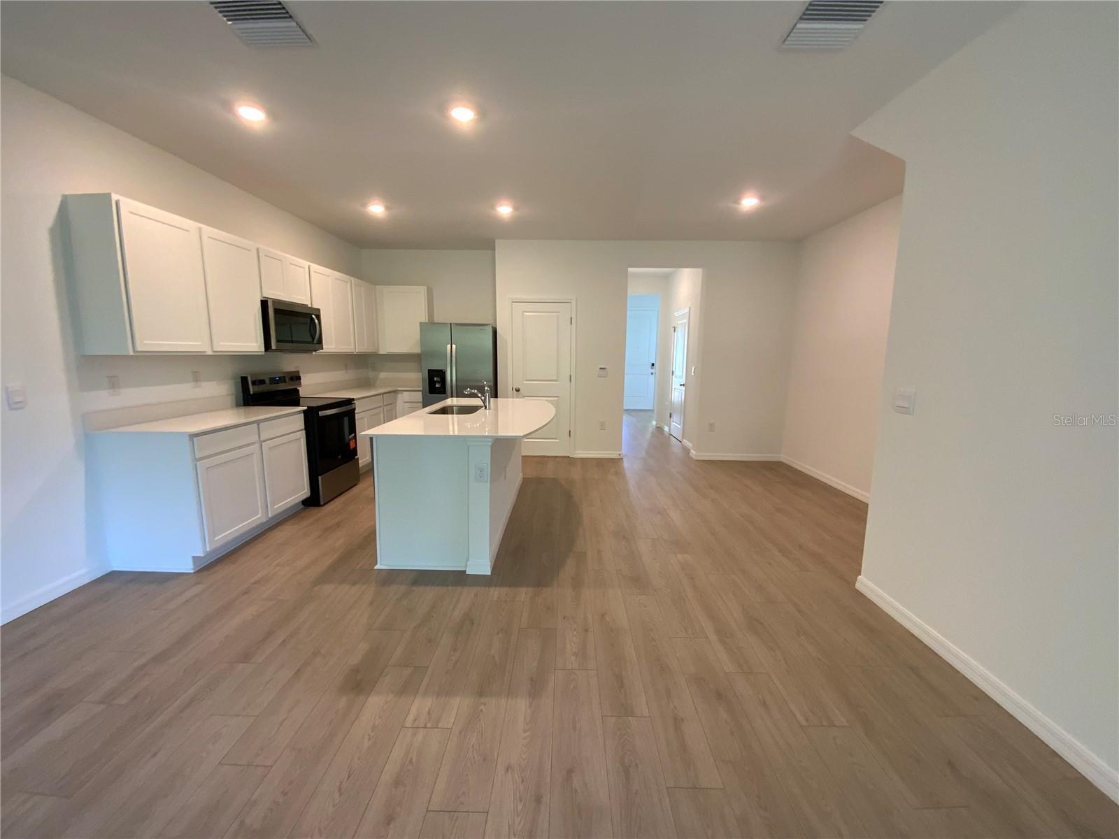 32513 MIDSUMMER NIGHT LN — photo 9