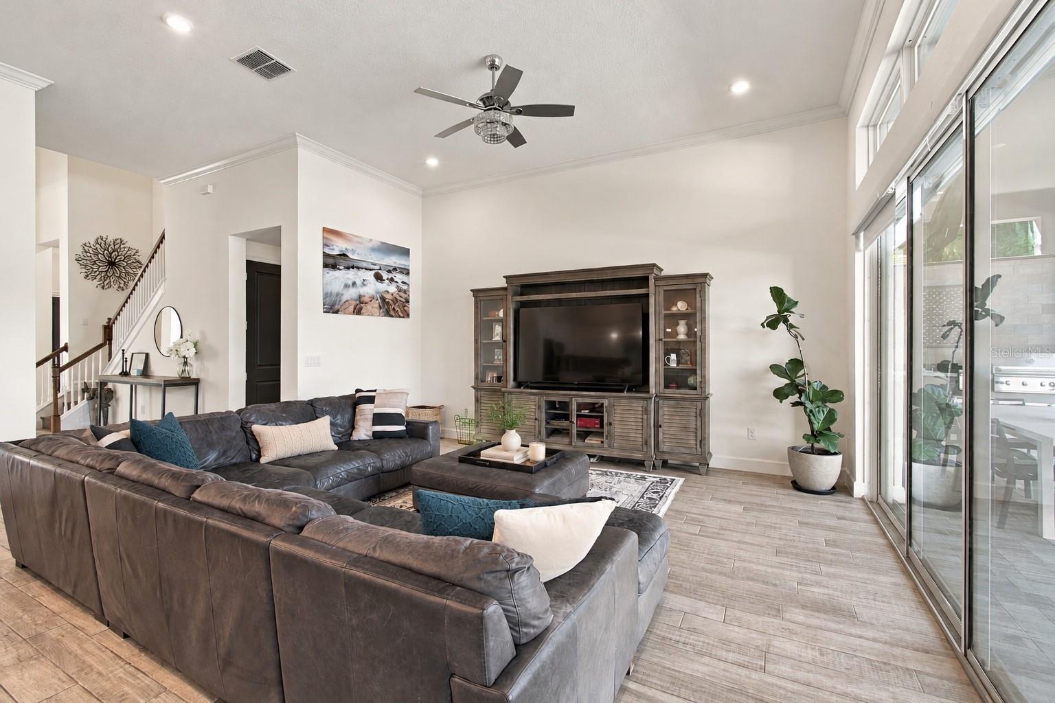 832 MANNS HARBOR DR — photo 17