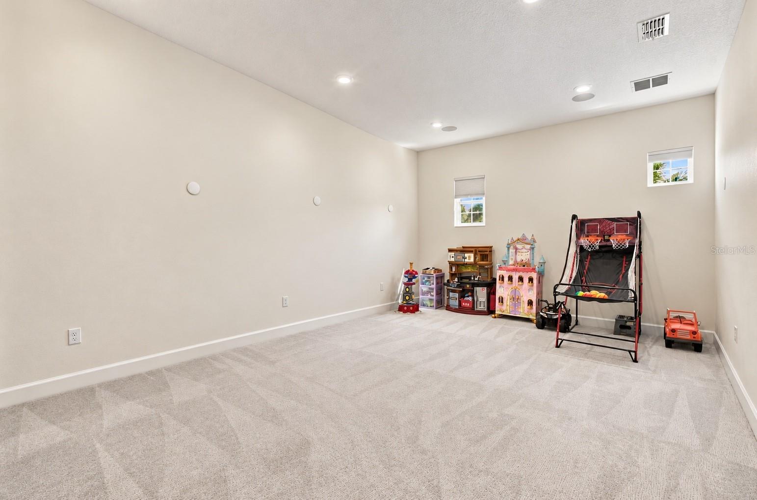 832 MANNS HARBOR DR — photo 63