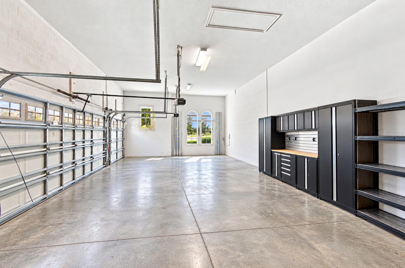 832 MANNS HARBOR DR — photo 36