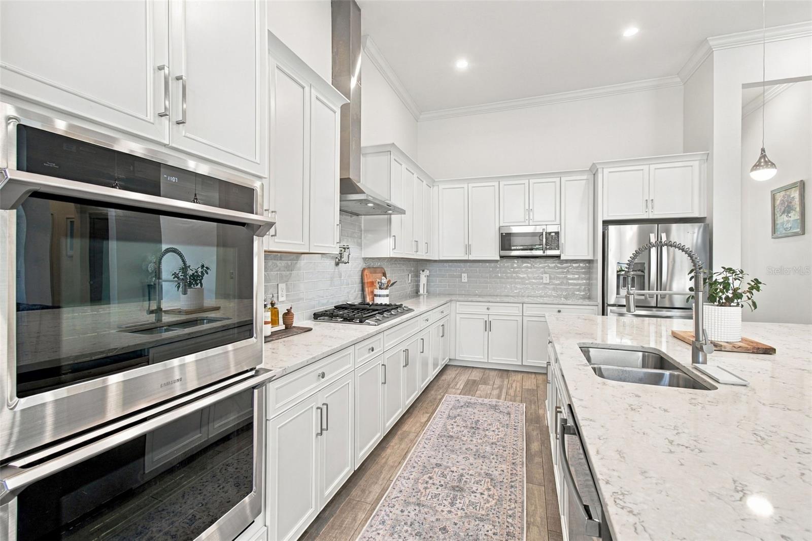 832 MANNS HARBOR DR — photo 10