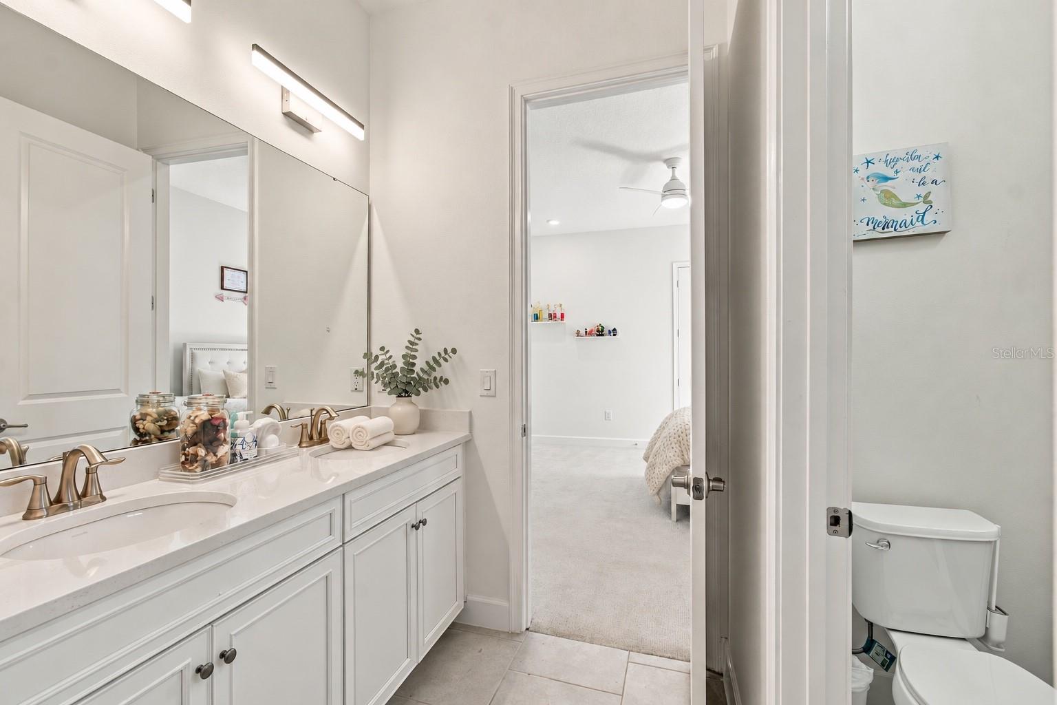 832 MANNS HARBOR DR — photo 57