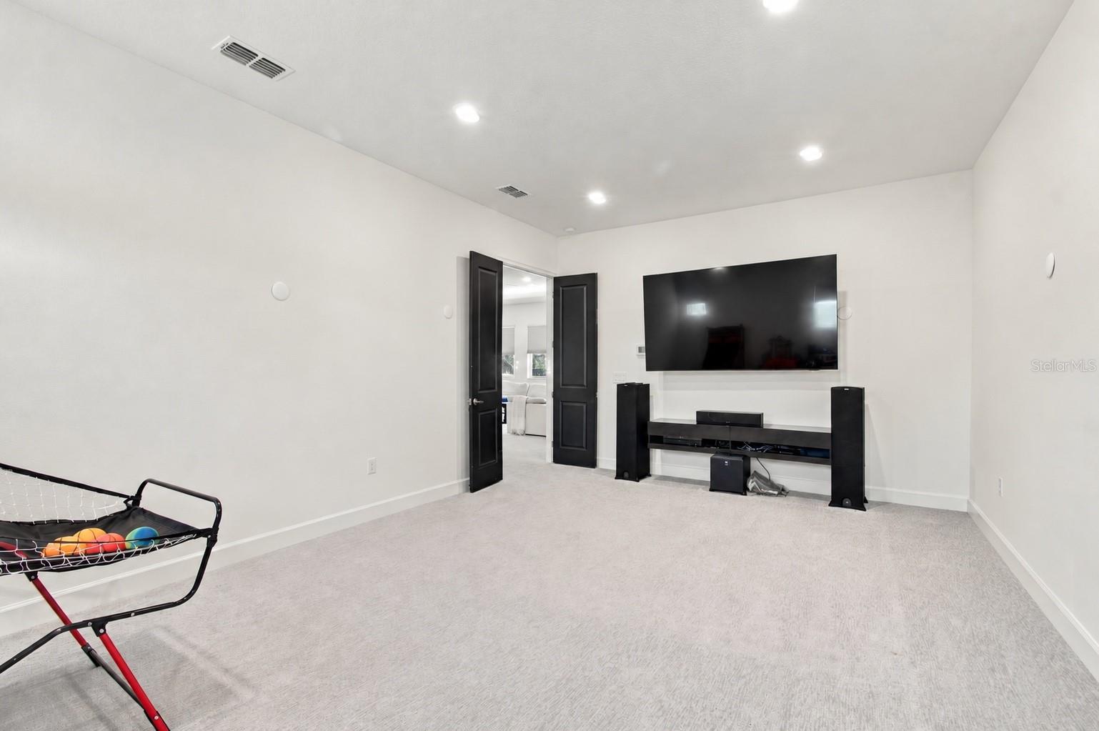 832 MANNS HARBOR DR — photo 64