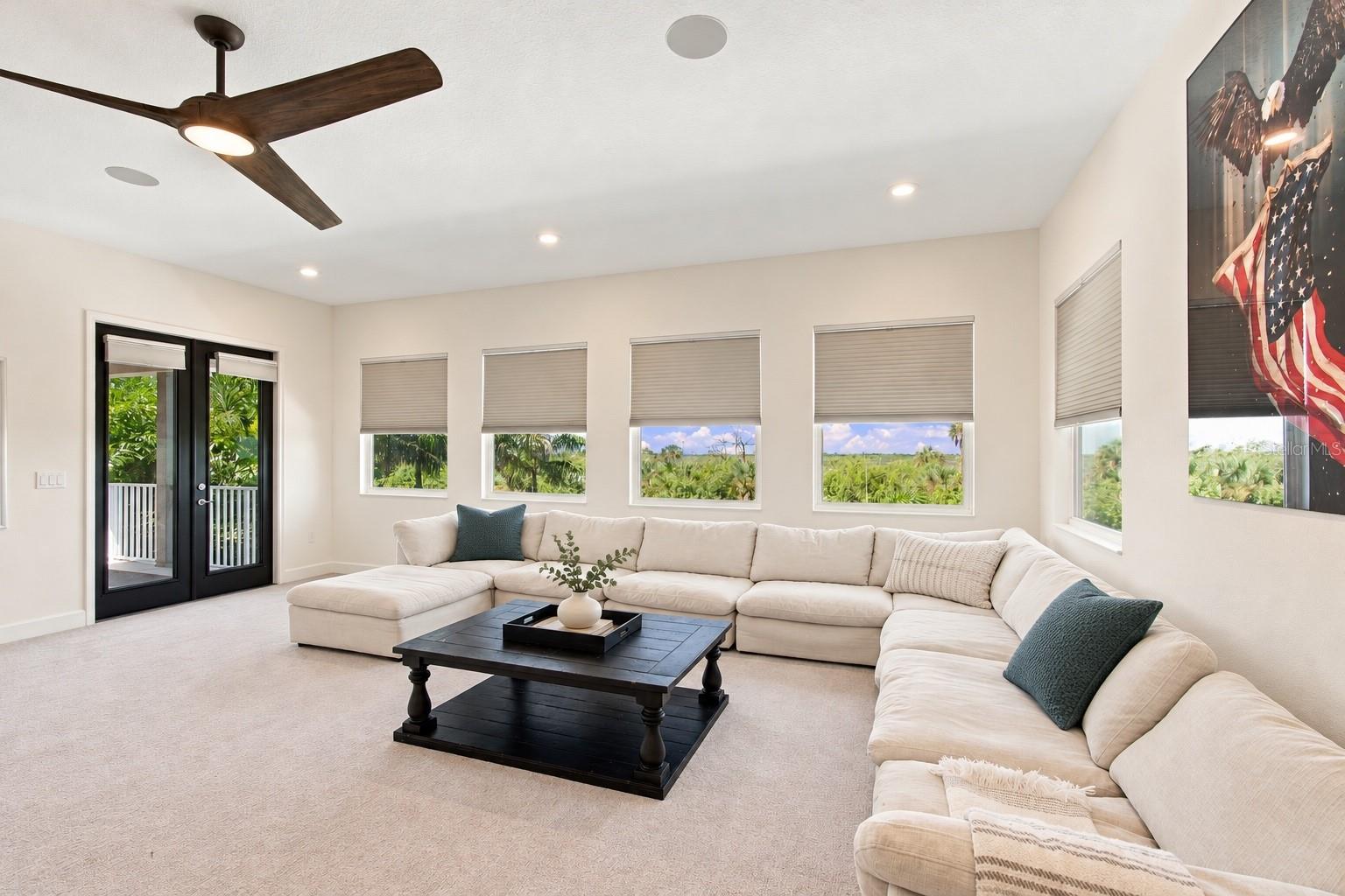 832 MANNS HARBOR DR — photo 40