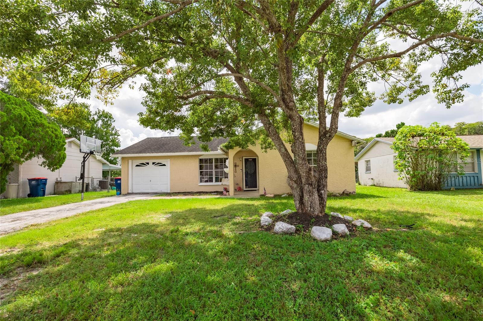 7250 FULLERTON CT — photo 2