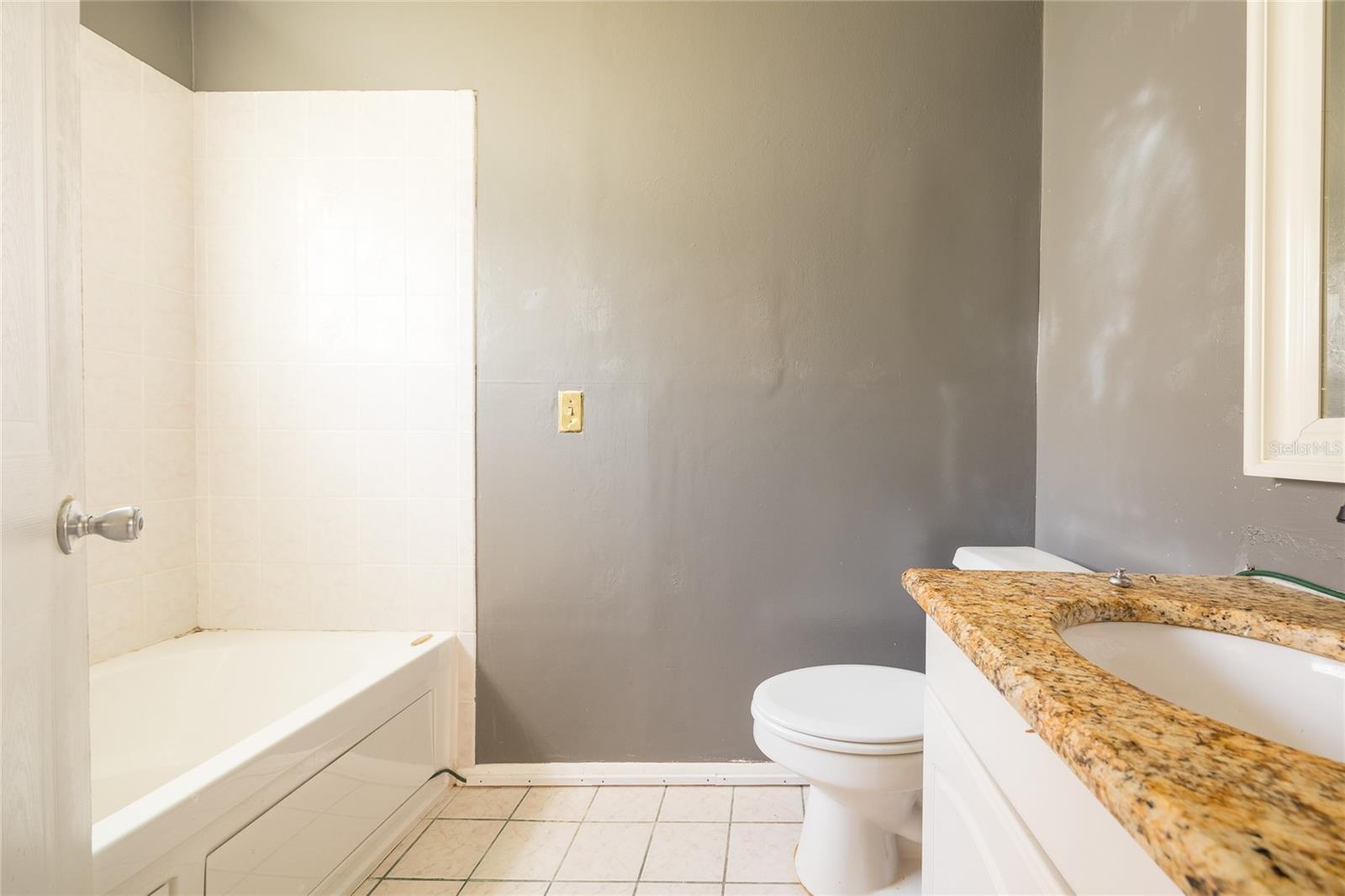 7250 FULLERTON CT — photo 9