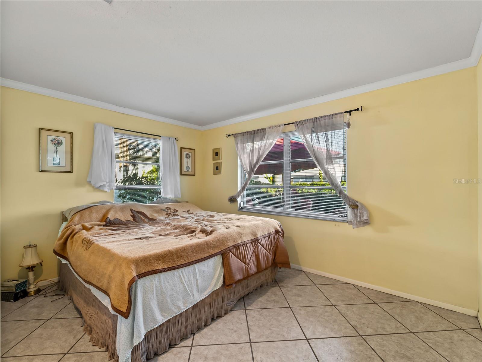 8551 PICKWICK RD — photo 31
