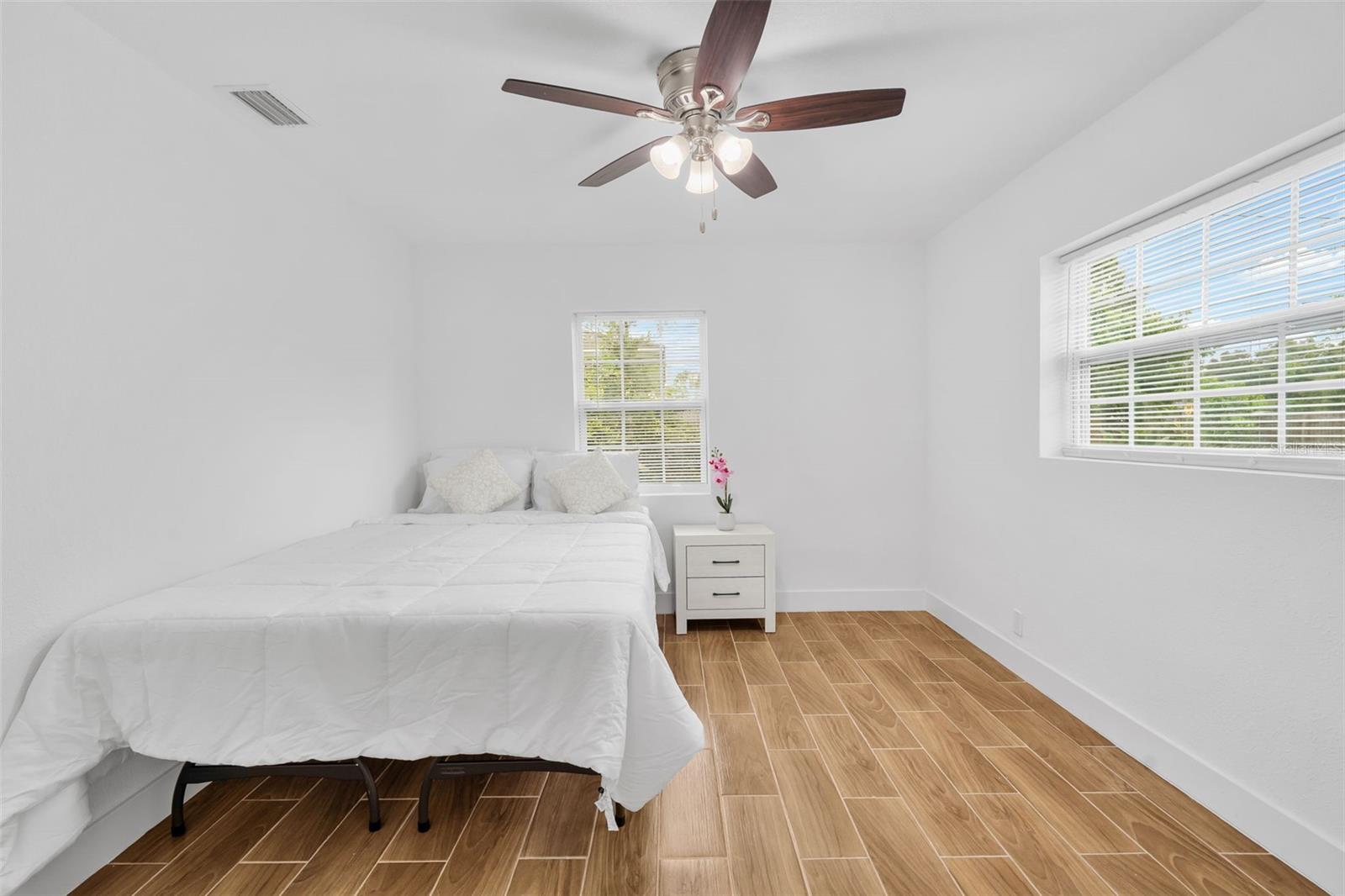15 S MARS AVE — photo 18