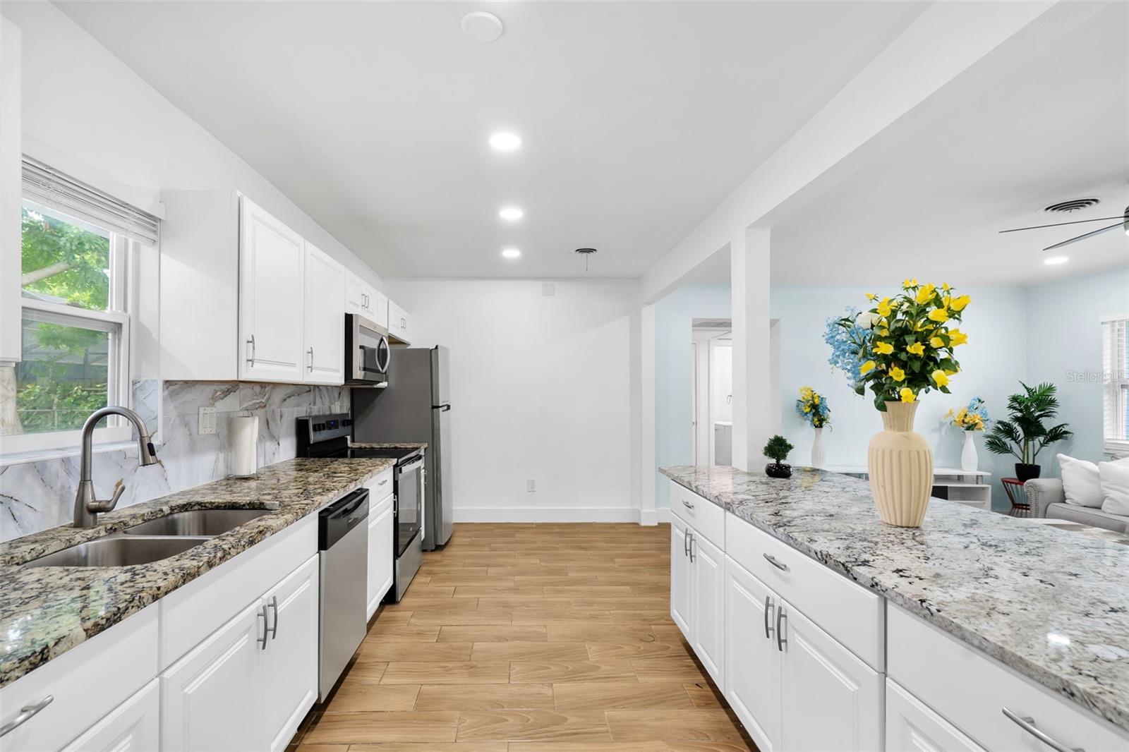 15 S MARS AVE — photo 11