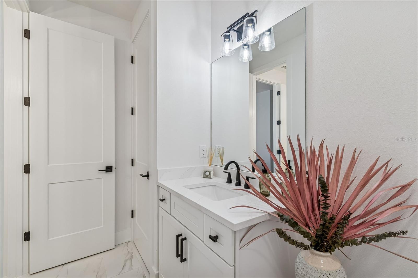 3016 W BALLAST POINT BLVD — photo 38