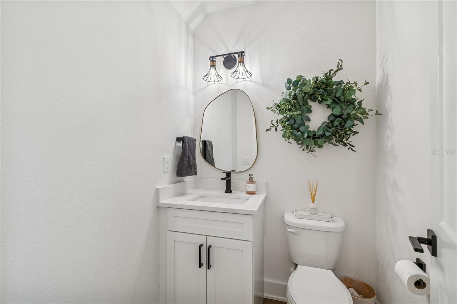 3016 W BALLAST POINT BLVD — photo 18