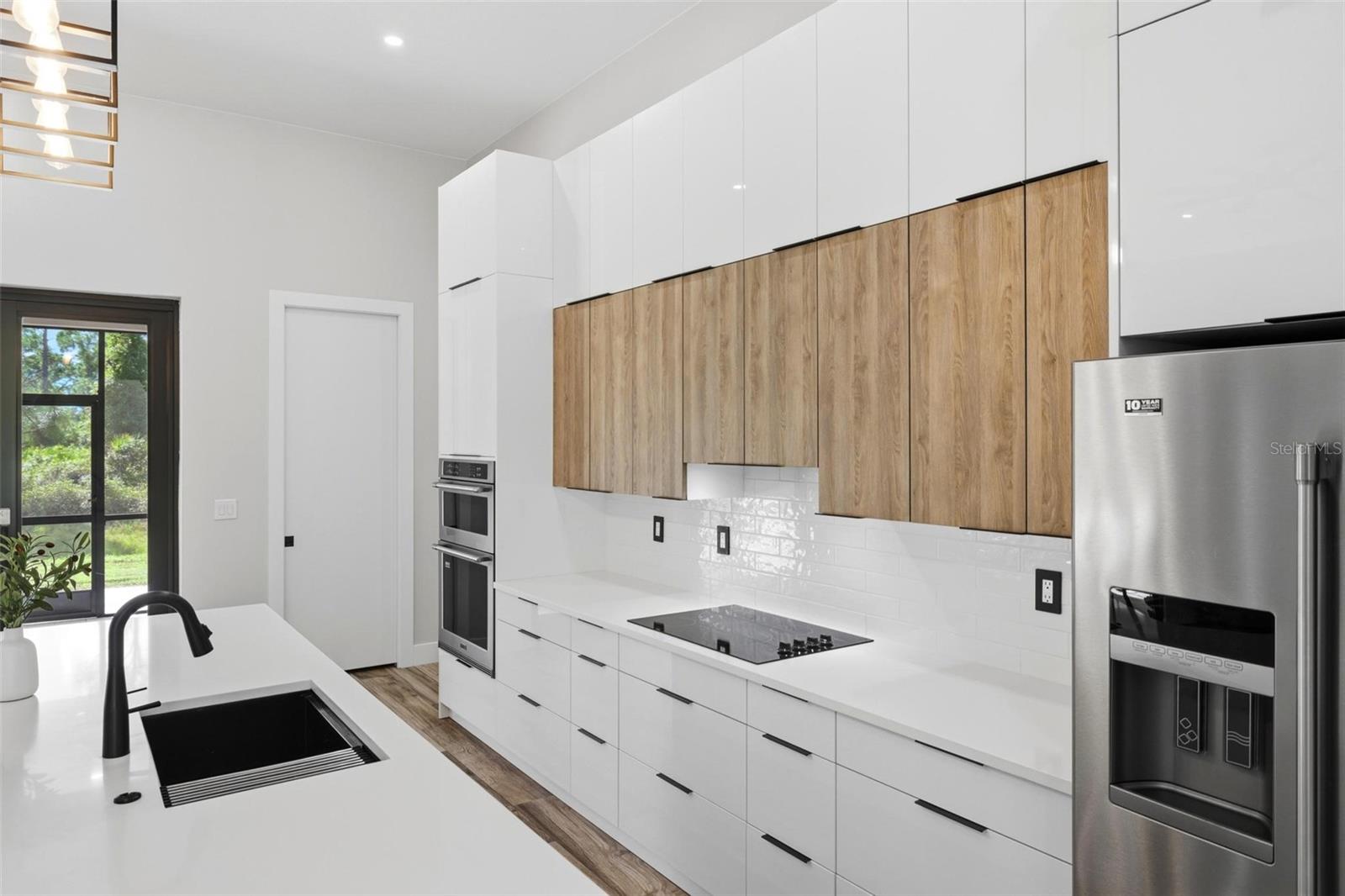 5731 GIFFEN AVE — photo 23