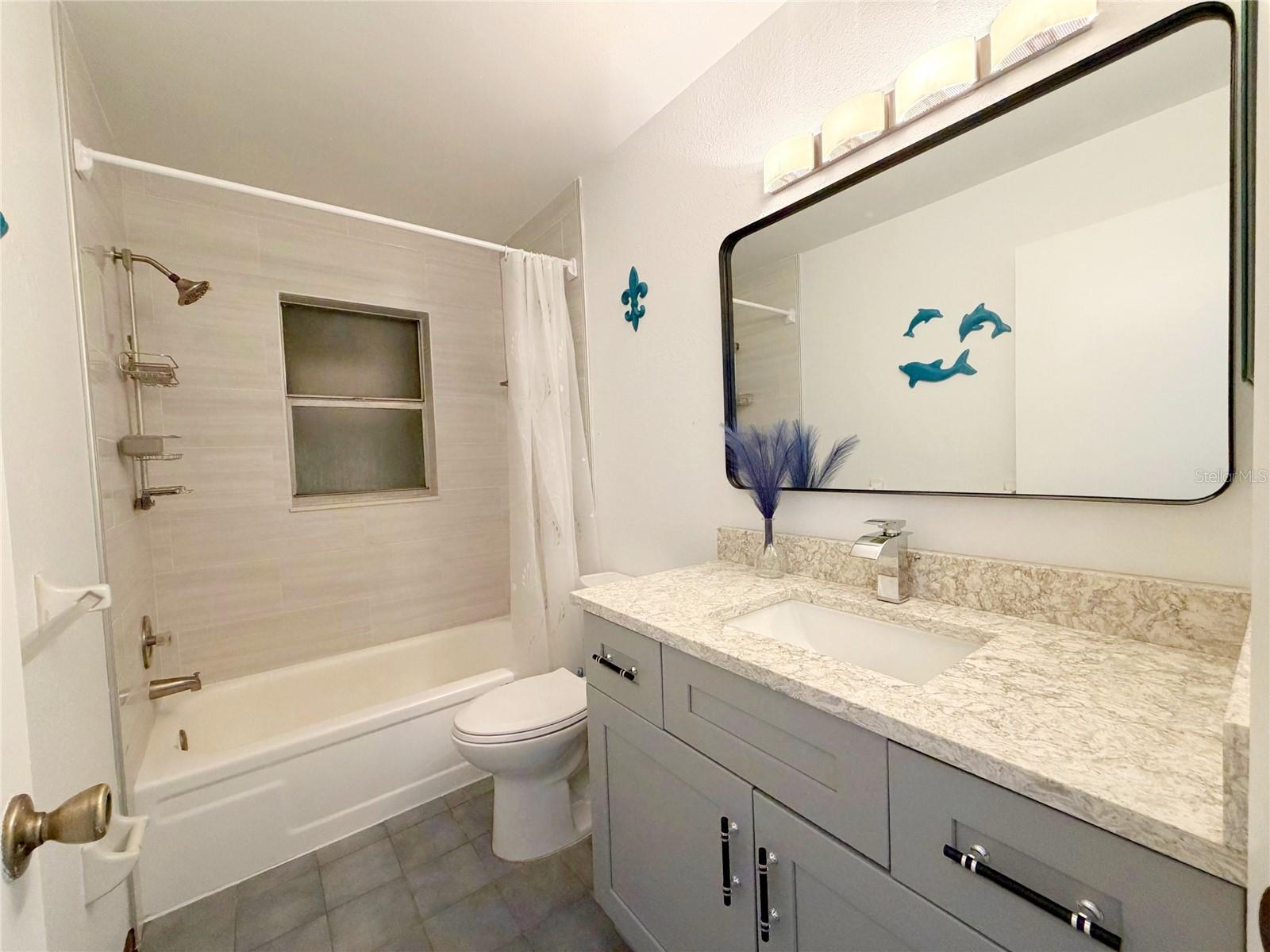 615 2ND AVE NE #B — photo 17