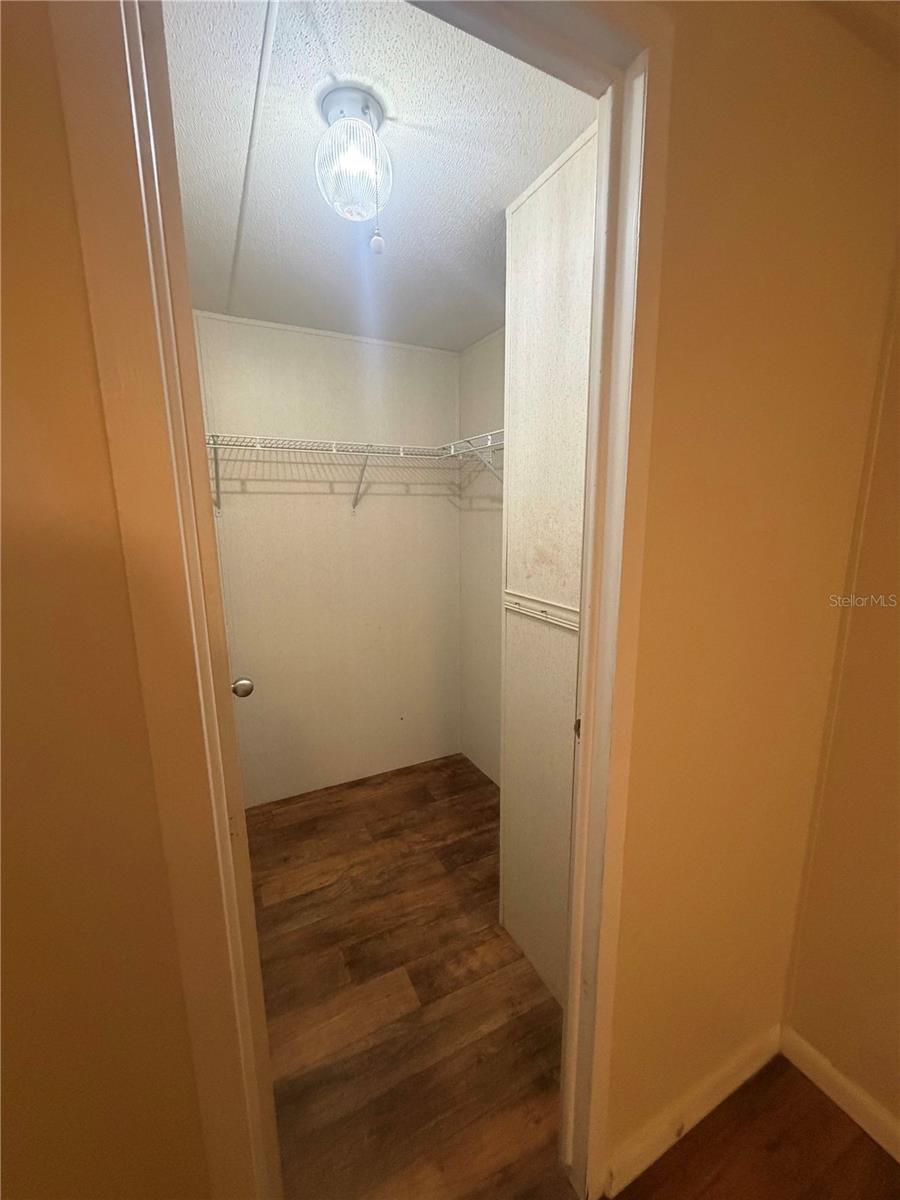 4909 MERRIN RD — photo 19