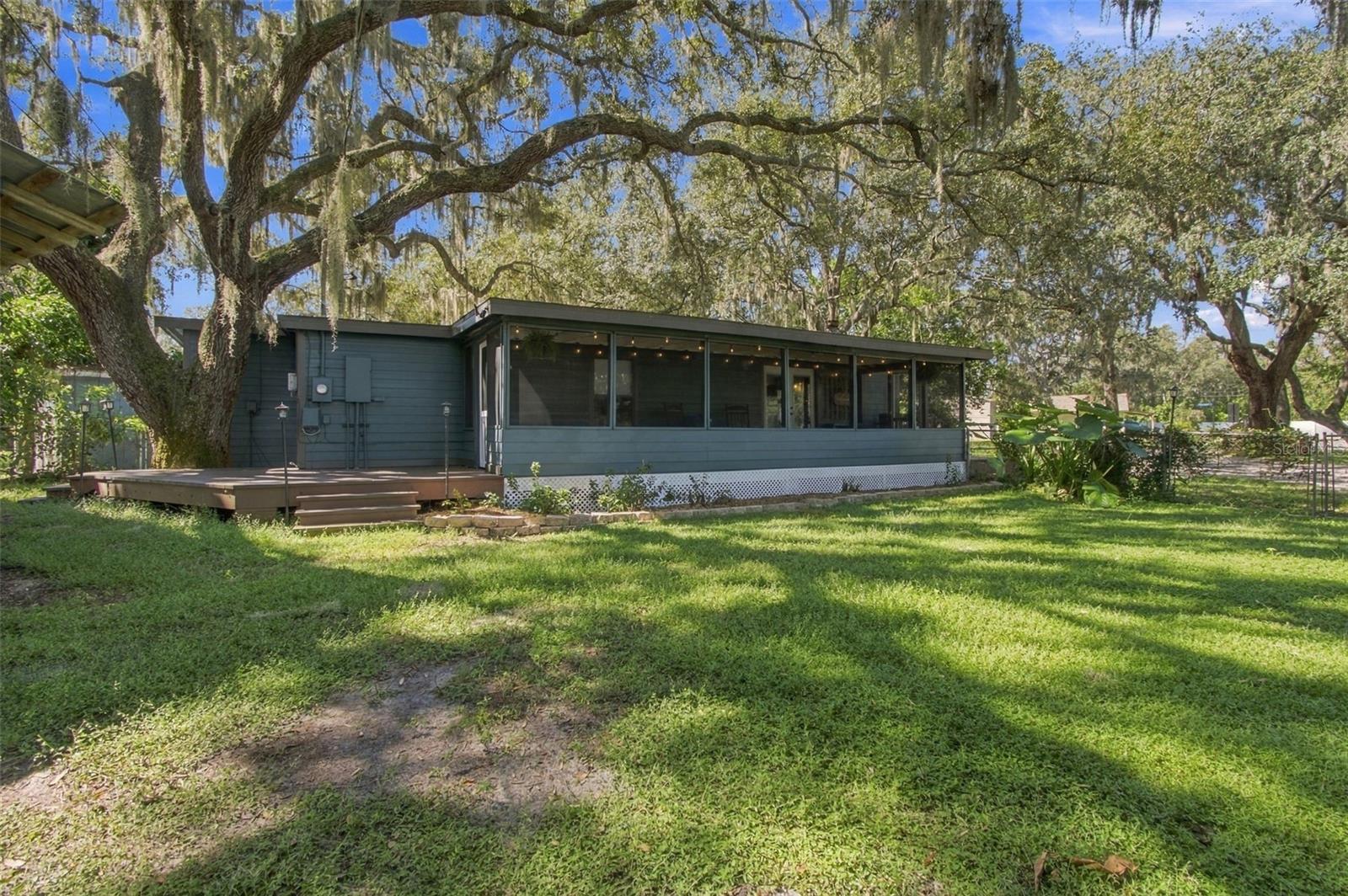 1922 BEACHWAY LN — photo 33