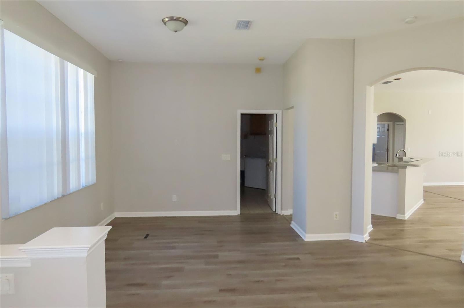 1801 MAPLELEAF BLVD — photo 16