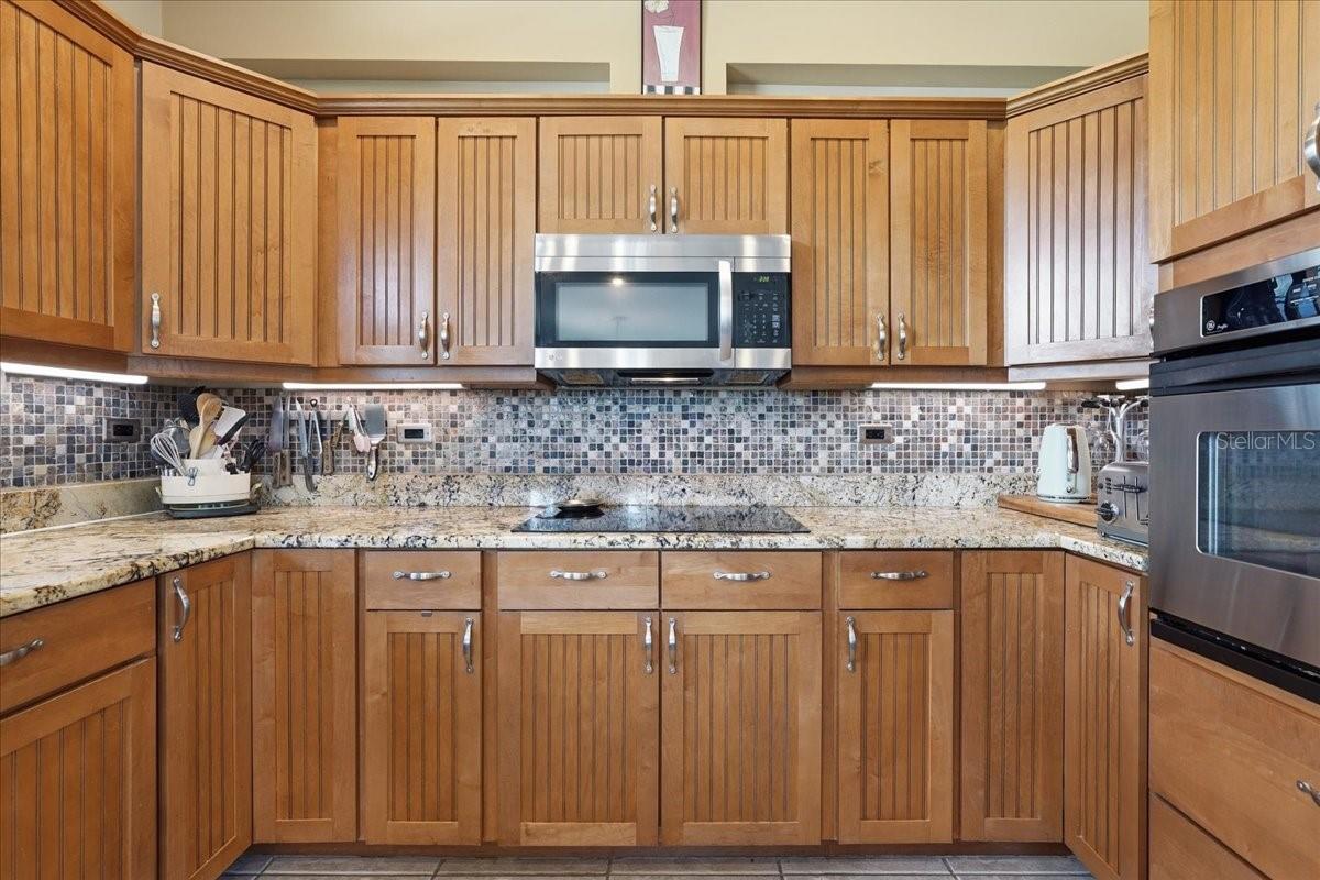 101 SHOALS CIR — photo 30