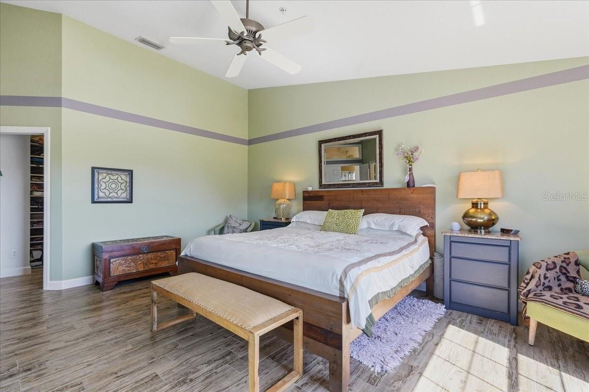 101 SHOALS CIR — photo 44