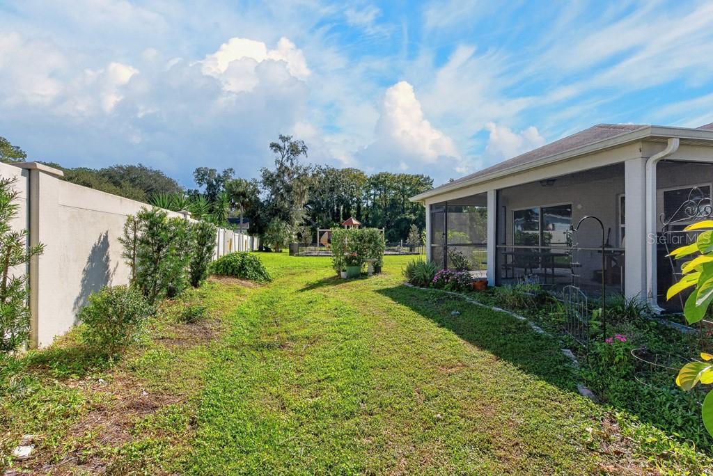 9244 FREEDOM HILL DR — photo 44