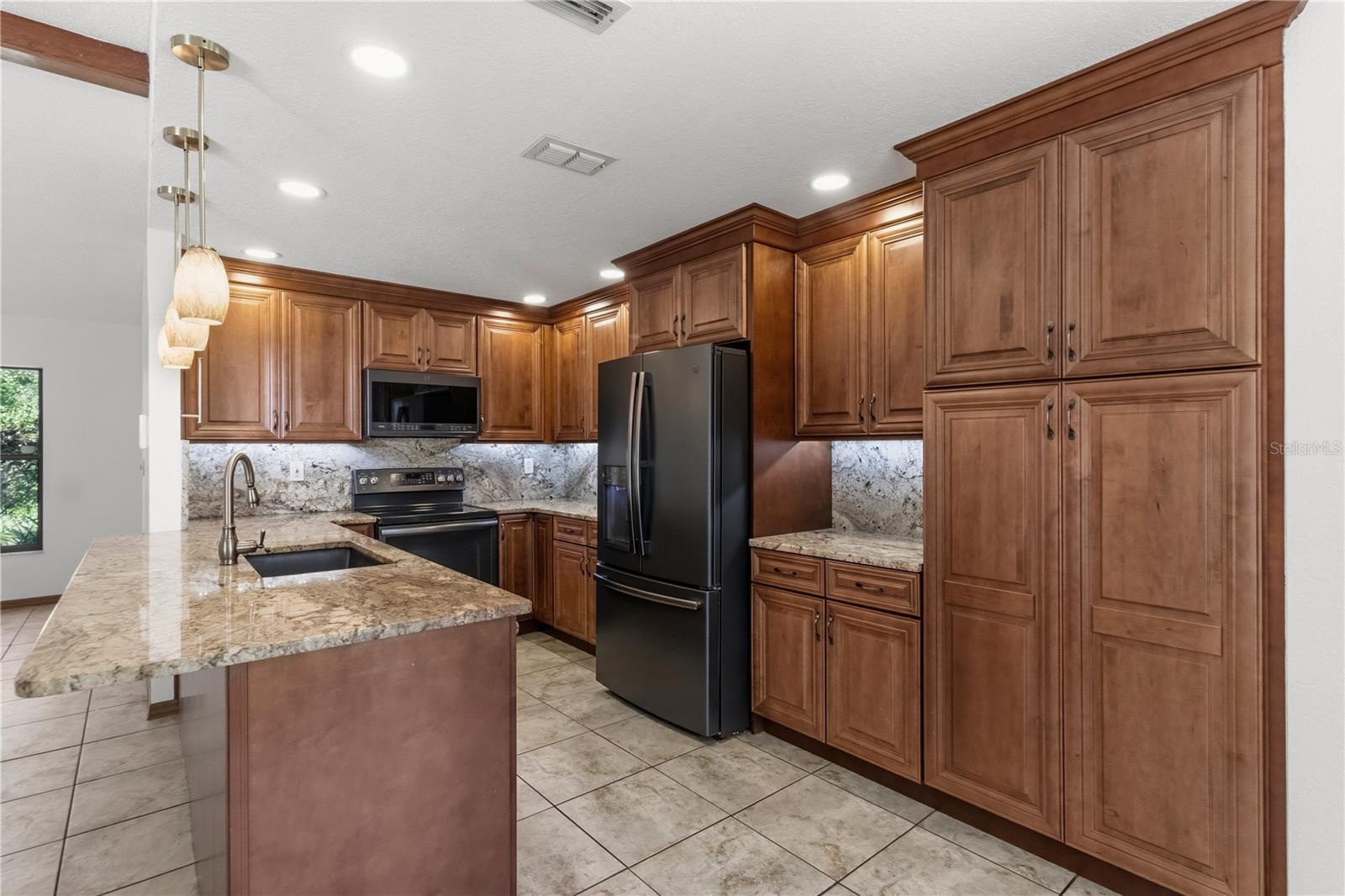 18644 FURMAN DR — photo 22