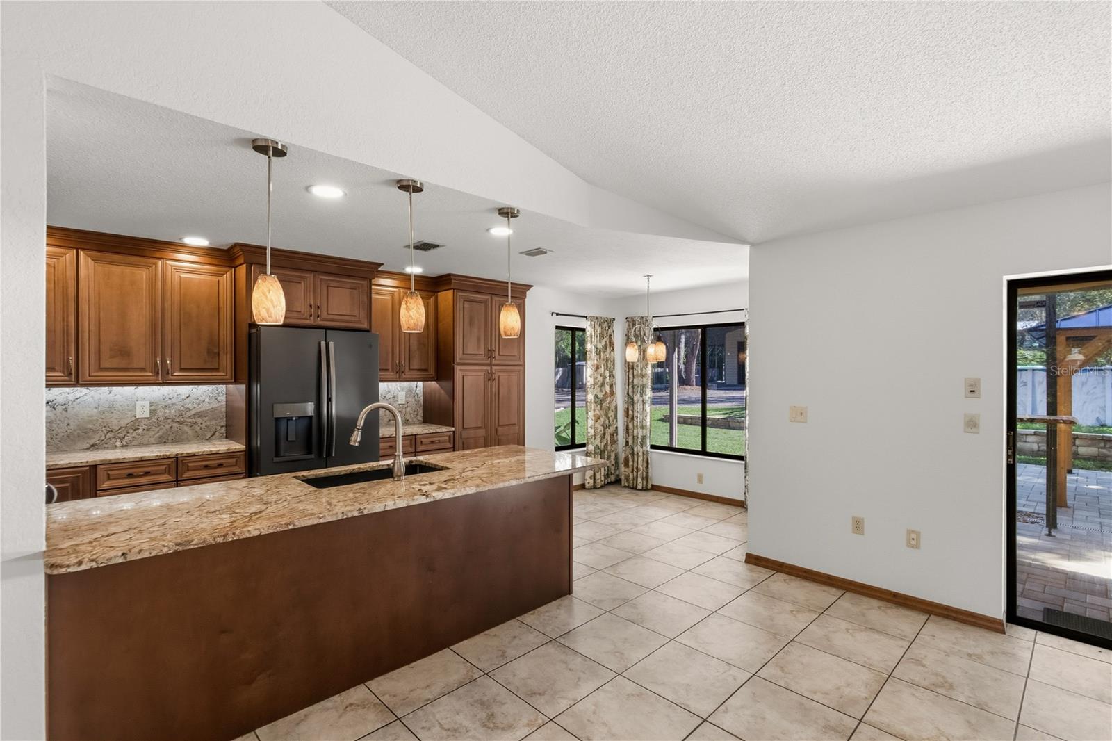18644 FURMAN DR — photo 24