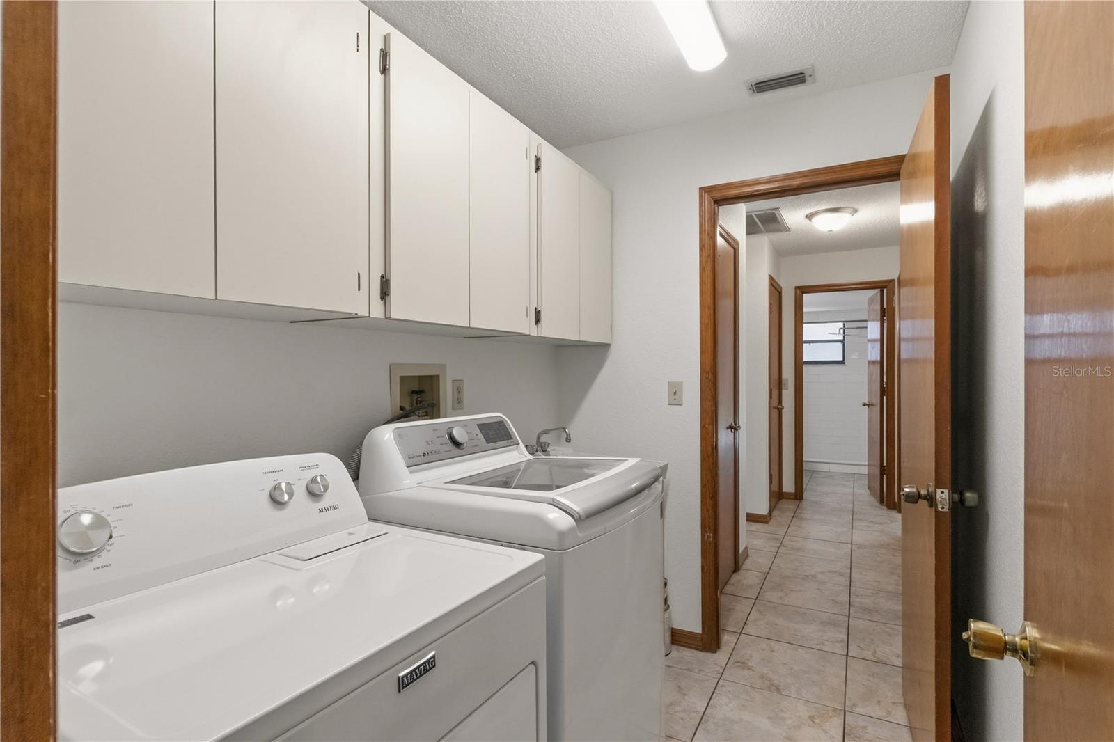 18644 FURMAN DR — photo 33