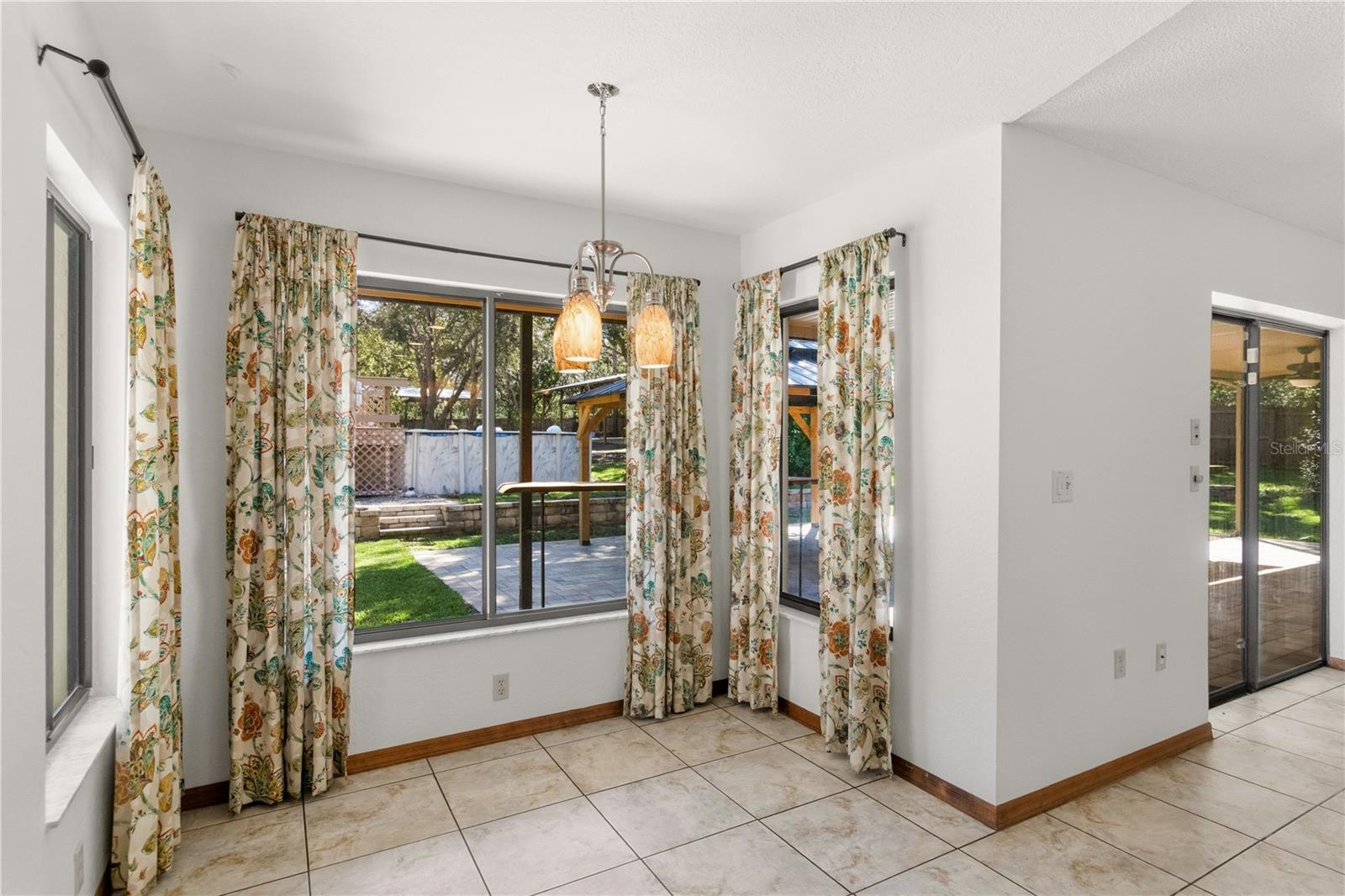 18644 FURMAN DR — photo 25