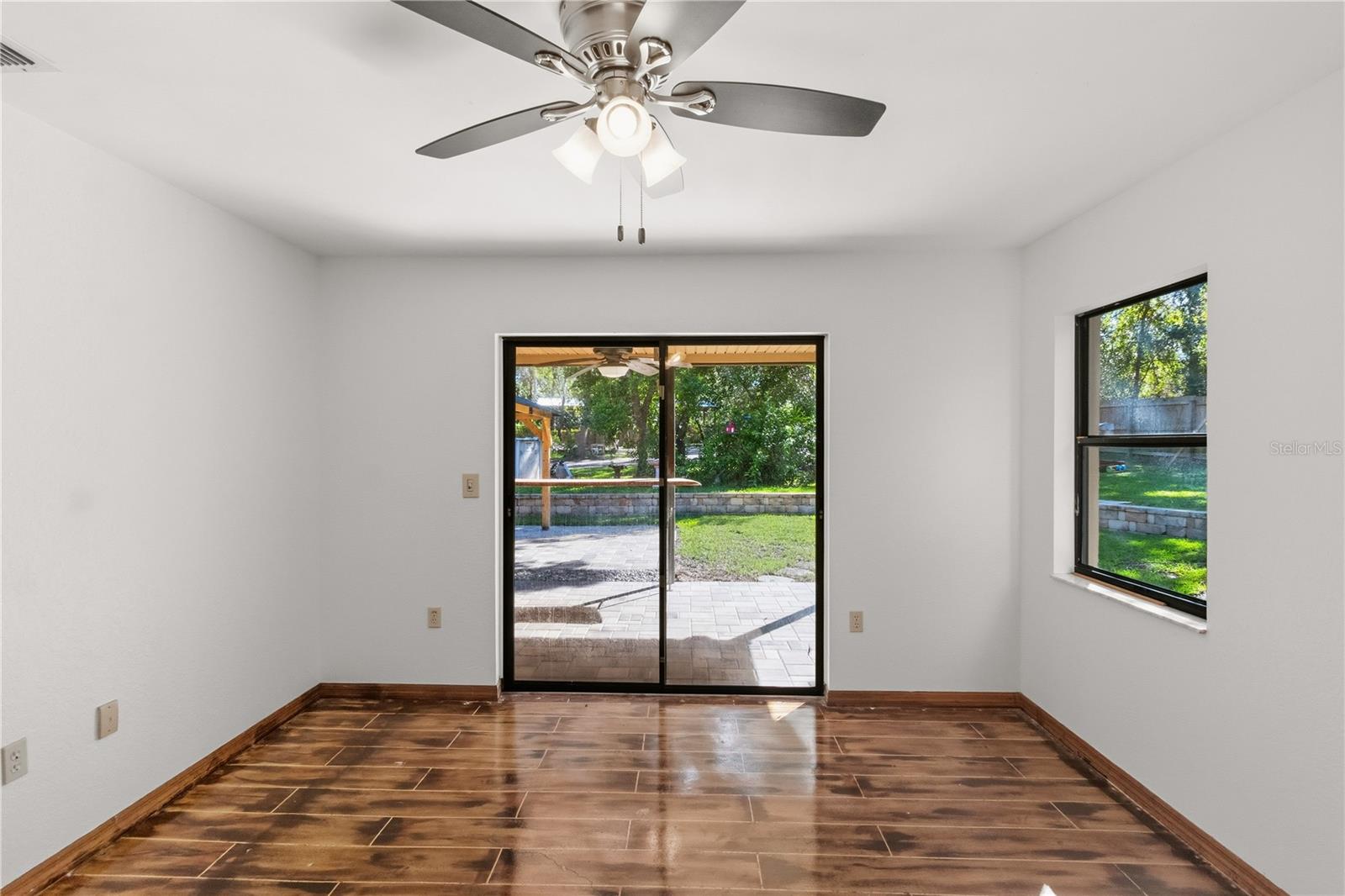 18644 FURMAN DR — photo 27
