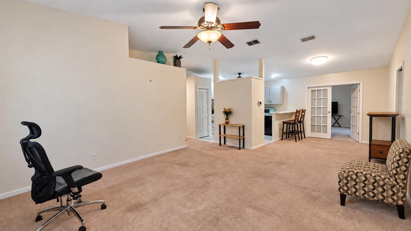 5636 BEECH ST — photo 5