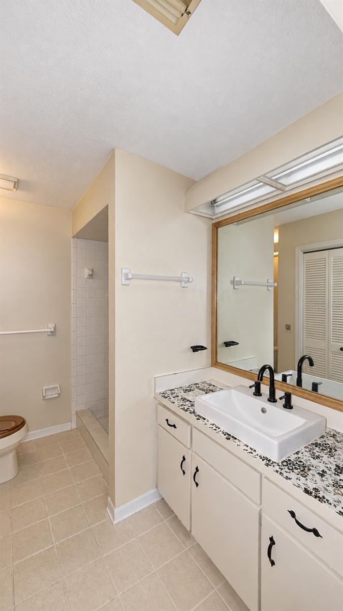 5636 BEECH ST — photo 22
