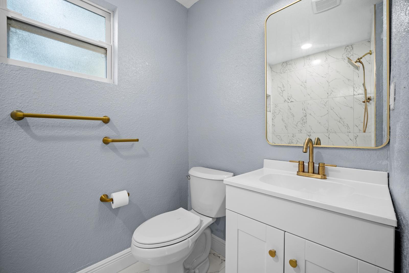 1319 E NORFOLK ST — photo 24