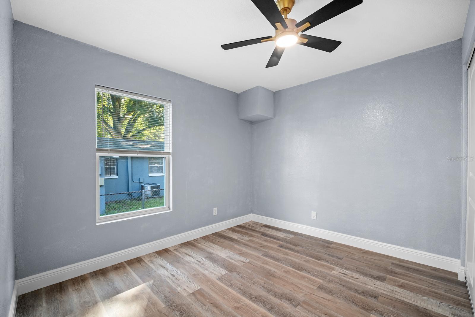 1319 E NORFOLK ST — photo 22