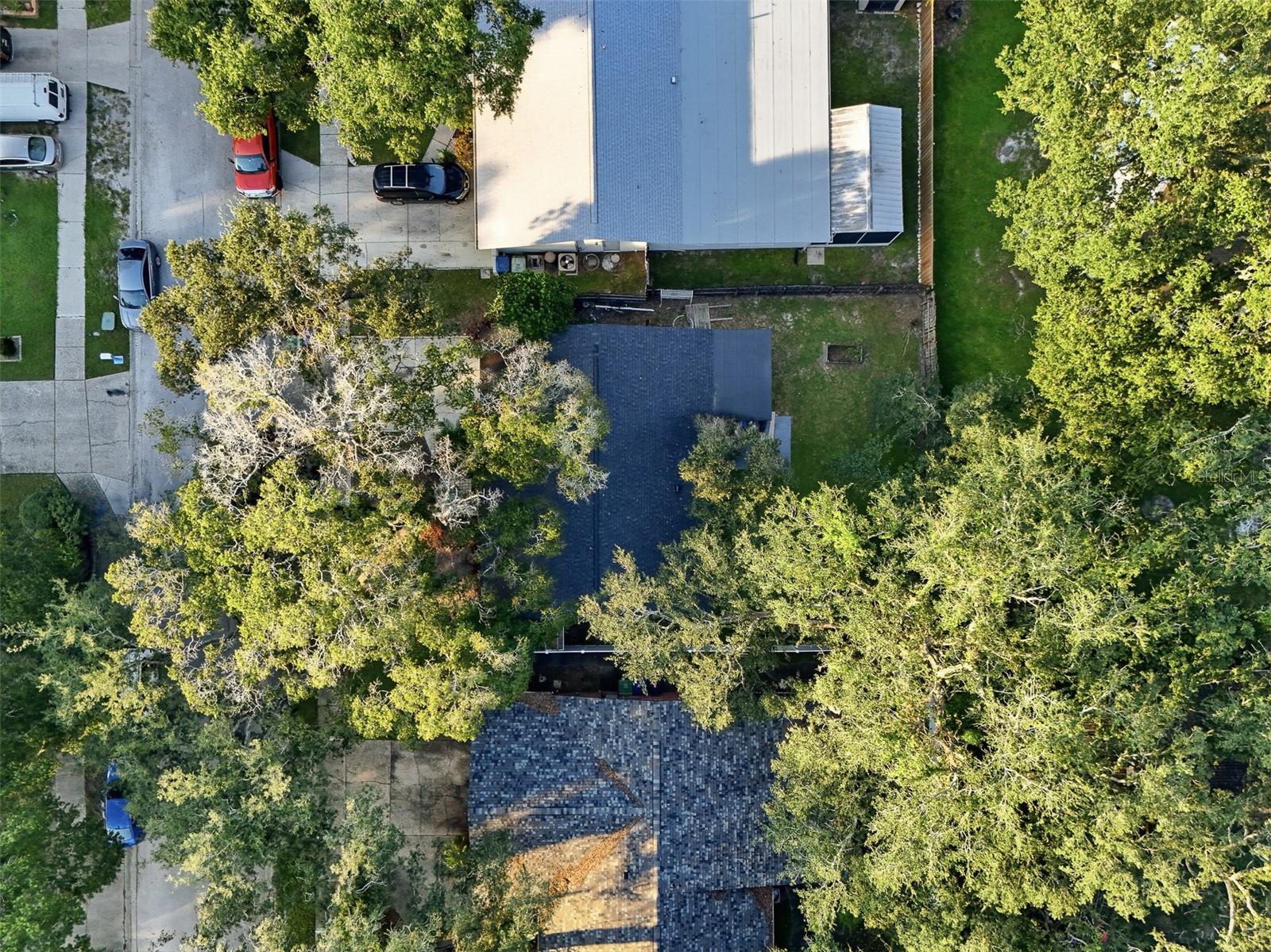 9627 HIDDEN OAKS CIR — photo 41