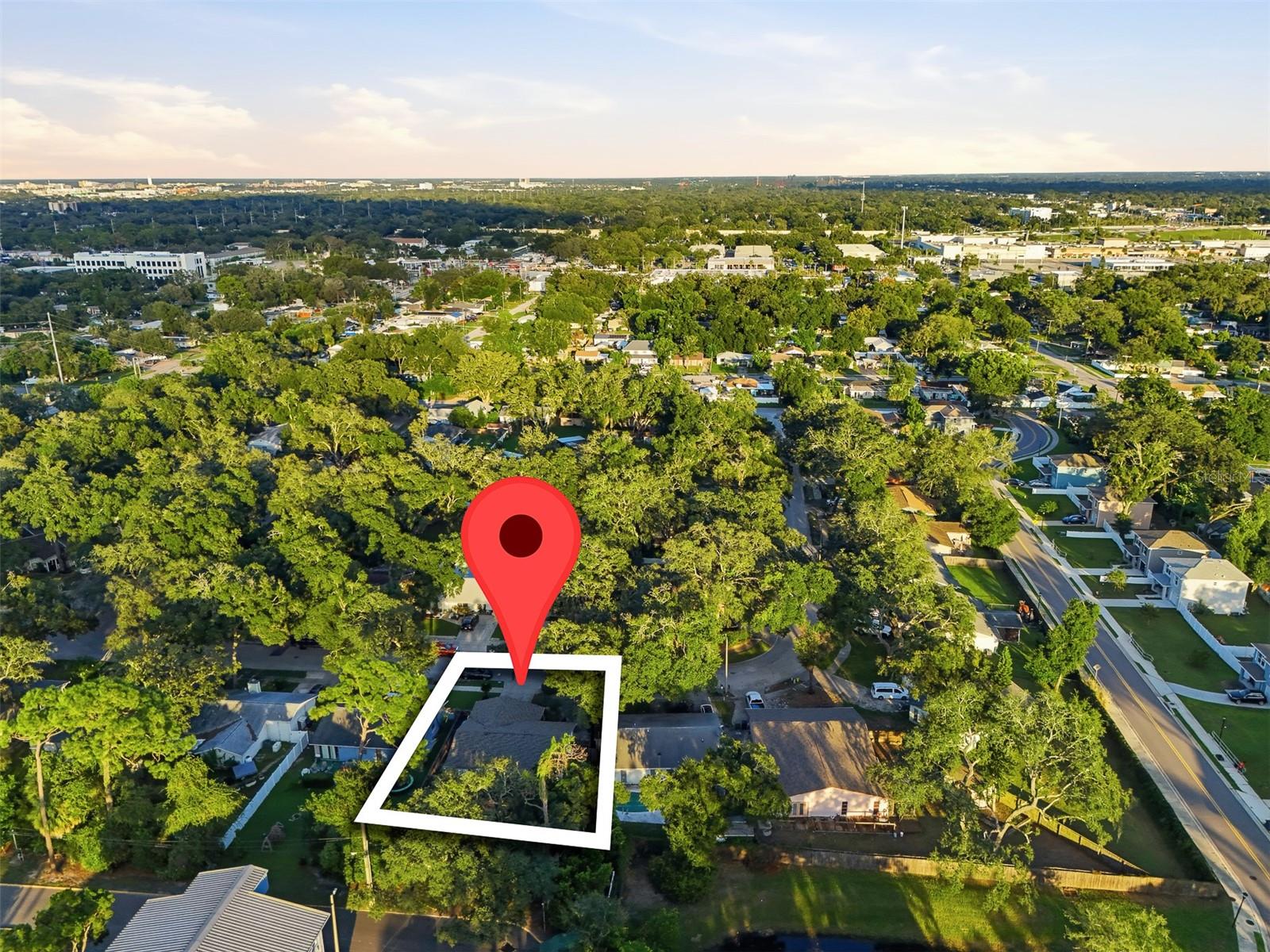 9627 HIDDEN OAKS CIR — photo 42