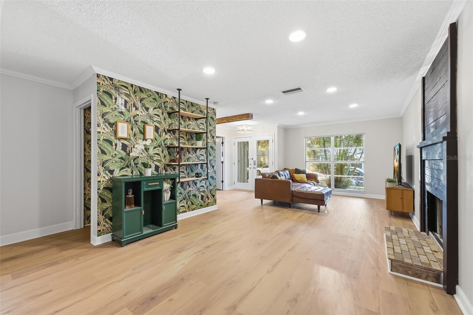 9627 HIDDEN OAKS CIR — photo 28