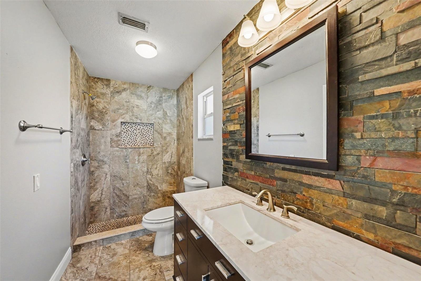 4307 WOOD TRAIL BLVD — photo 9