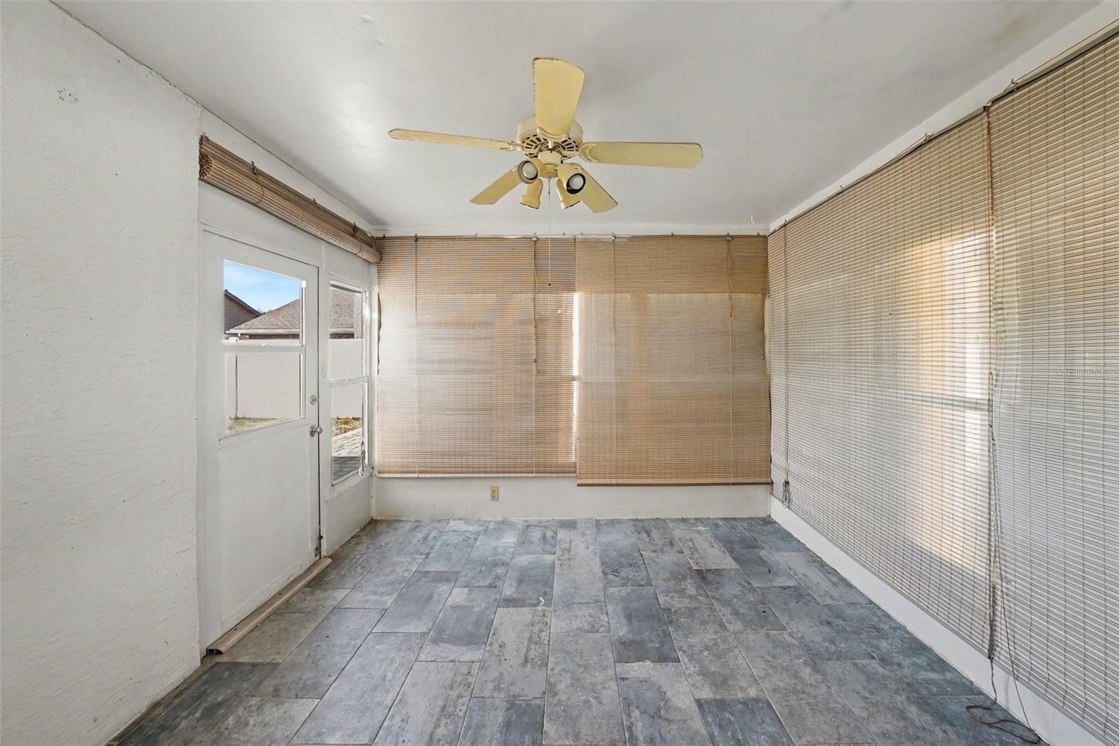 4307 WOOD TRAIL BLVD — photo 7