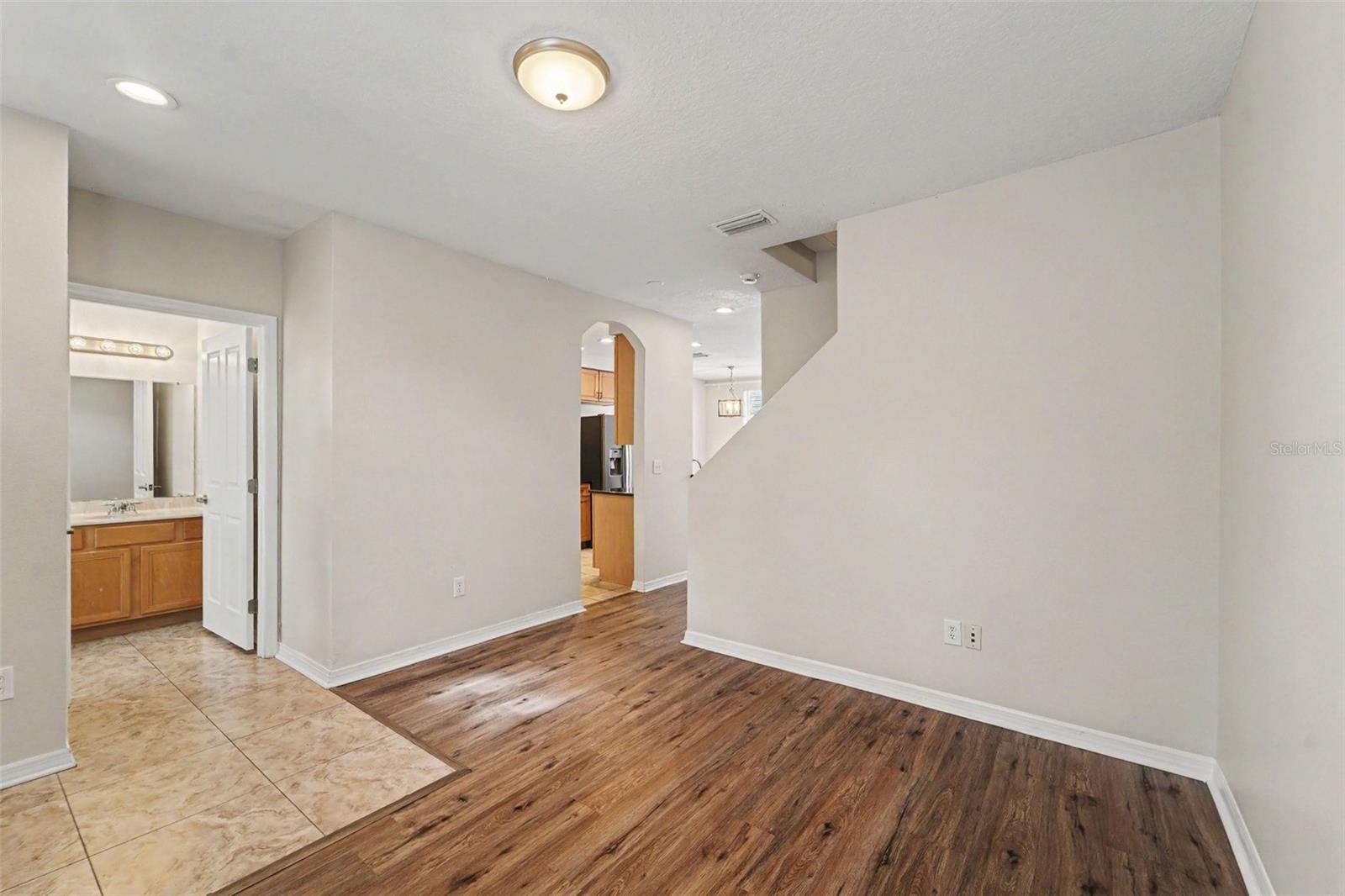 11504 FOUNTAINHEAD DR — photo 4